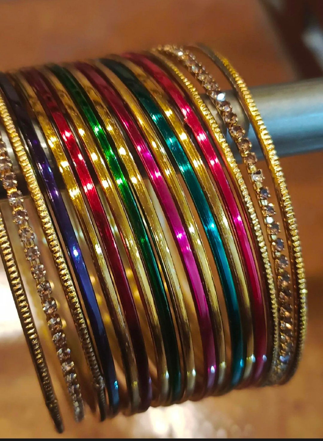Multi colour metal bangles available In 4 size