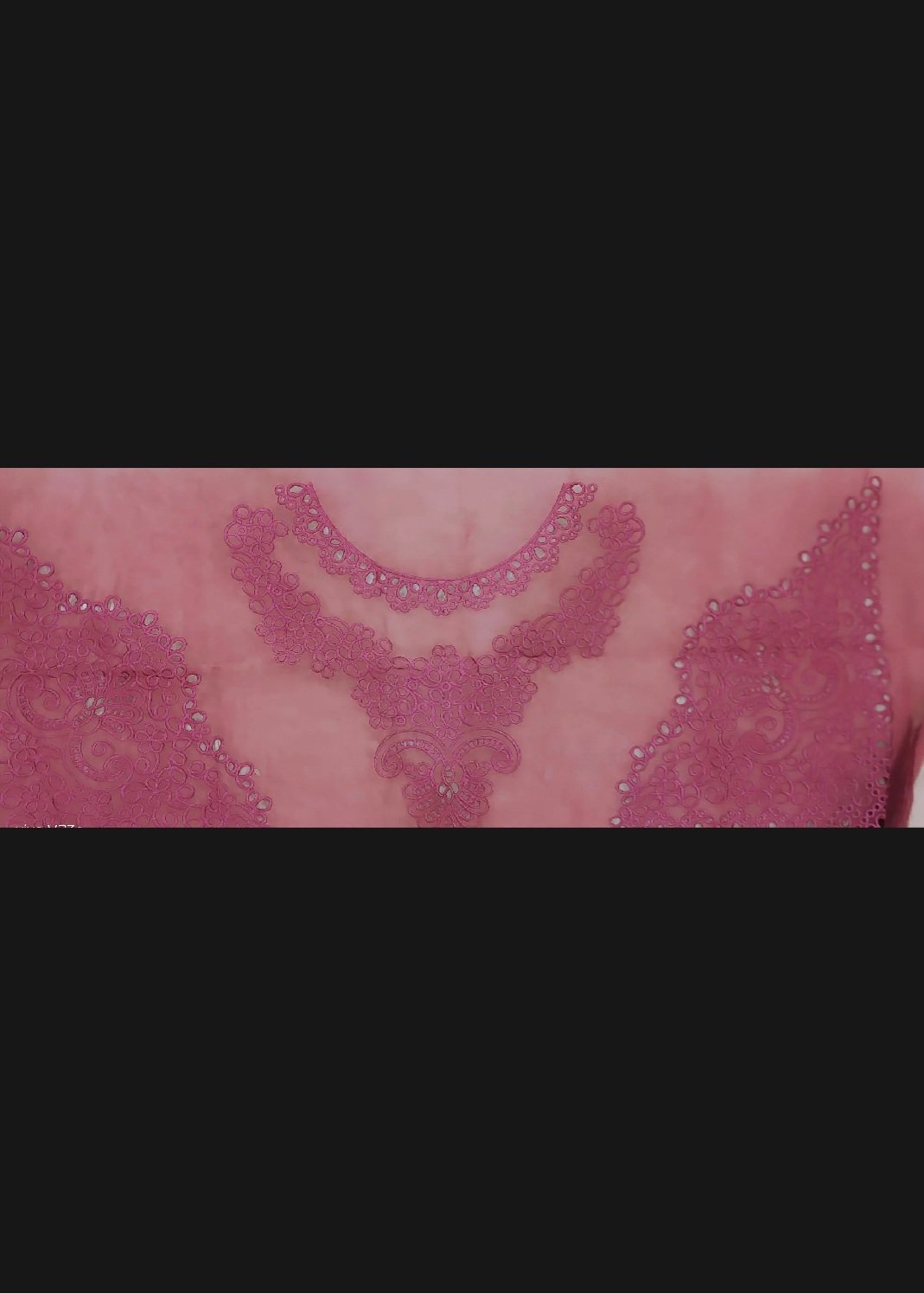 Double organza neckline with heavy 2 corners set